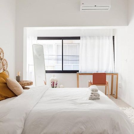 Renovated Large 3Rm Apartment 5 Min From The Beach Tel Aviv Exterior foto